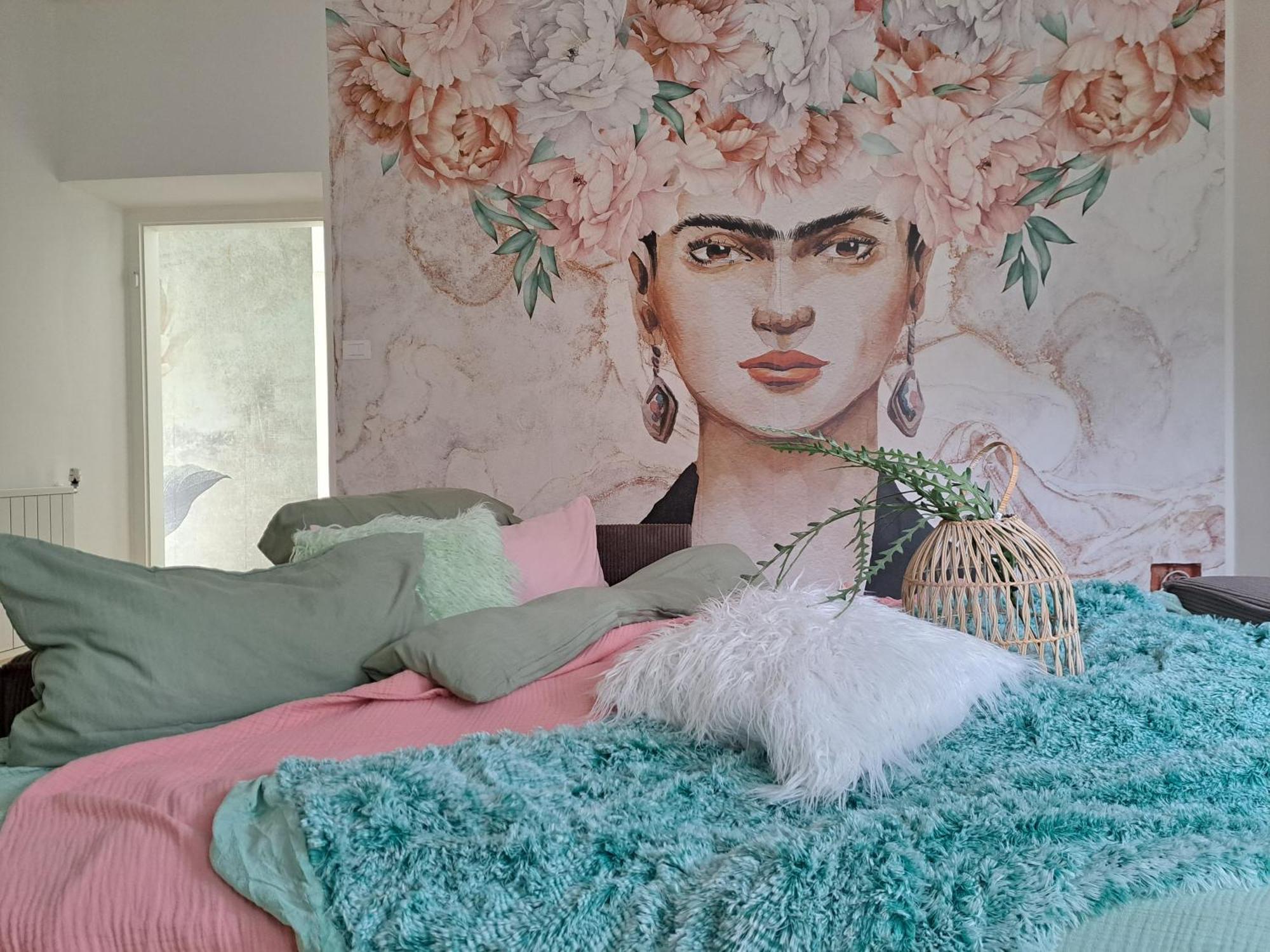 Apartment Wildflower In Privatvilla Im Herzen Merans Buitenkant foto